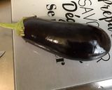 Une image de l'étape 1 de Aubergine grillée aux épices anardana.
