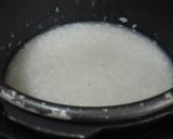 Hình bước làm 4 của món Cháo cá hồi sắc màu