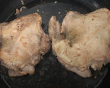 Foto del paso 4 de la receta: 176. Cuscús con manzana, hierbabuena y contramuslo de pollo (principal carne)