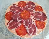 Pizza coppa/chorizo/miel étape de la recette 1 photo