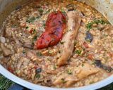 Foto del paso 9 de la receta Arroz de pollo, setas y escalivada