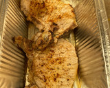 Foto del paso 2 de la receta: Chuletas de cerdo gratinadas a los tres quesos
