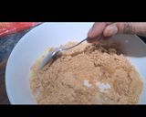 A picture of step 2 of Blueberry cheese pastry.