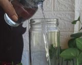 A picture of step 3 of Beetroot detox water.