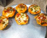 A picture of step 14 of Chicken bbq pizza muffins.