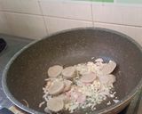 Foto langkah ke 2 dari resep Tumis Kale Bakso.