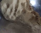 A picture of step 1 of Spicy garlic parantha.
