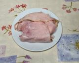 Foto del passaggio 2 della ricetta Camembert con cotto alle erbe