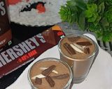 A picture of step 5 of Hershey's Chocolate Mousse.