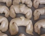 Foto del paso 4 de la receta: Medialunas con técnica Tang Zhong (sin manteca) 😋