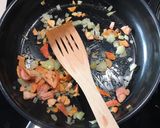 A picture of step 3 of Pink oyster mushroom pasta.