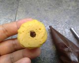 Foto langkah ke 11 dari resep Soes/Sus Kering isi Coklat.