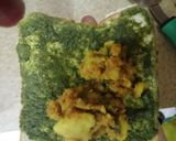 A picture of step 4 of Aloo sandwich.