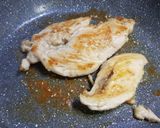 รูปขั้นตอนการทำที่ 2 ของ อกไก่หมักงาย่าง กับเครื่องเคียงเกาหลี low carb