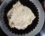 Foto langkah ke 5 dari resep No-Bake Oreo Cheesecake.