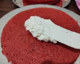 Foto langkah ke 7 dari resep Red Velvet Birthday Cake Simple Anti Gagal.