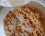 A picture of step 4 of Chana chaat.