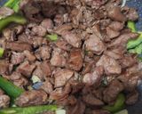 Foto langkah ke 4 dari resep Tumis daging sapi dan paprika.