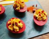 Une image de l'étape 6 de ☆Oeufs Mimosa, Marinés au Jus de Betterave☆.