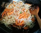 รูปขั้นตอนการทำที่ 5 ของ #เทศกาลผัก: แครอทถั่วงอกผัดไข่