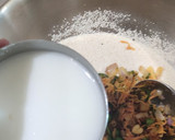 A picture of step 4 of Rava Set Dosa.