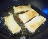 A picture of step 4 of Banana-Stuffed Bread.