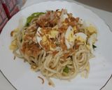 Foto langkah ke 6 dari resep Mie Goreng Bu Toera Jember.