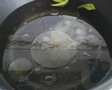 Foto del paso 6 de la receta: Espaguetis con cebolla caramelizada y yema curada