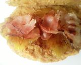 Foto del paso 7 de la receta: Arepa de Zanahoria 🥕con relleno hawaiano!!!😜😜😜🍘🧀🥓🍍🍘