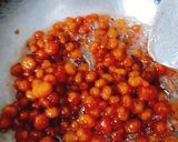 Hình bước làm 2 của món Mứt chùm ruột