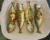 Foto langkah ke 1 dari resep Ikan Kembung Rica Pedas.