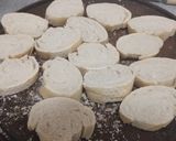 Foto del paso 1 de la receta: Pancitos saborizados de perejil