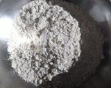 A picture of step 1 of Jowar masala roti.