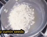 A picture of step 3 of Sabudana khichdi.