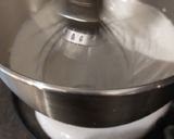 Une image de l'étape 7 de Meringue suisse.