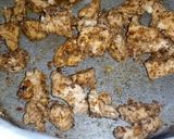 A picture of step 2 of Chicken Tikka Pizza.