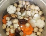 Hình bước làm 4 của món Hoành thánh tôm thịt