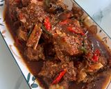 Foto langkah ke 7 dari resep Iga oseng cabai hijau leko.