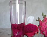 Foto langkah ke 1 dari resep Es buah naga dan susu.