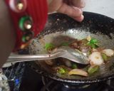 A picture of step 5 of Dry Chilli Paneer.