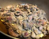 Hình bước làm 4 của món Mì Rigatoni Bò Sốt Kem Nấm / Creamy Beef Mushroom Stroganoff Rigatoni 🇷🇺