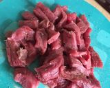 Foto del paso 1 de la receta: Carne asiento salteada con papas al horno