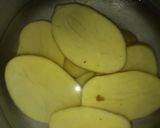 A picture of step 1 of Fry slice potato🥔فراٸی سلاٸس پٹاٹو🥔.
