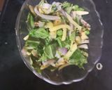 A picture of step 2 of Bhaji pakoray.