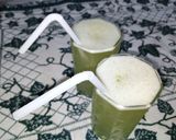 A picture of step 2 of Minty Lime Cooler.