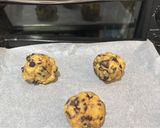 Foto langkah ke 4 dari resep Chunky Chocolate Cookies.