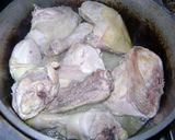 Foto del paso 2 de la receta: Pollo al ajillo y vino tinto