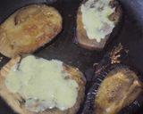 Foto del paso 2 de la receta: Sandwich de berenjena, pollo bbq y queso🧀🌯🥙🍆