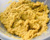 A picture of step 2 of Methi laddu.