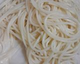 Foto langkah ke 3 dari resep Creamy Pasta Caramelized Onion.
